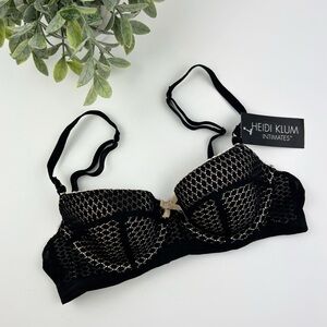 Heidi Klum Intimates Leise Contour Bra Size 32A in Jet Black